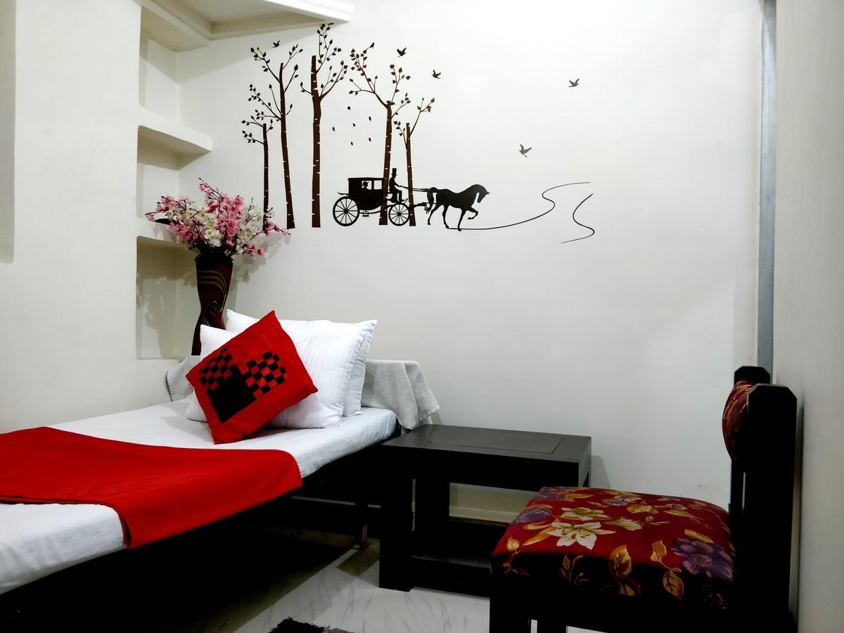 City Hotel Prayagraj Exterior photo