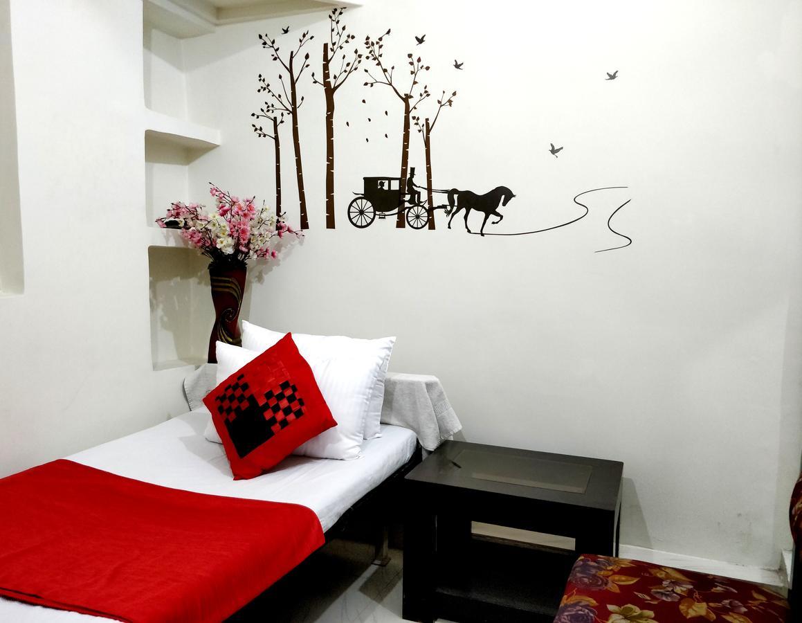 City Hotel Prayagraj Exterior photo
