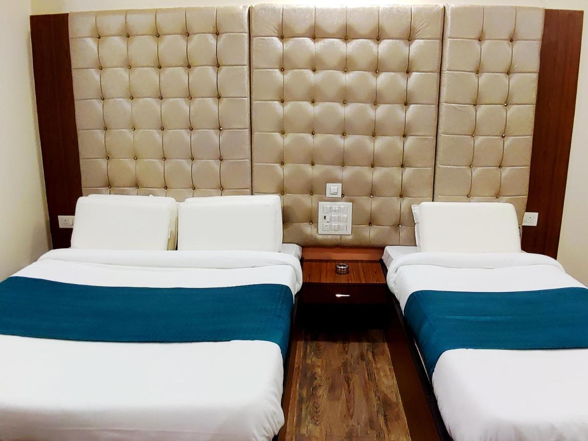 City Hotel Prayagraj Exterior photo